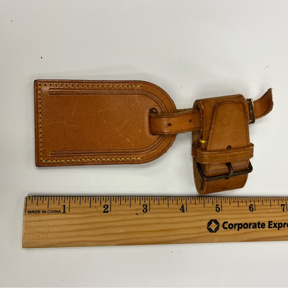 Authentic Louis Vuitton LUGGAGE tag and poignet Made in USA